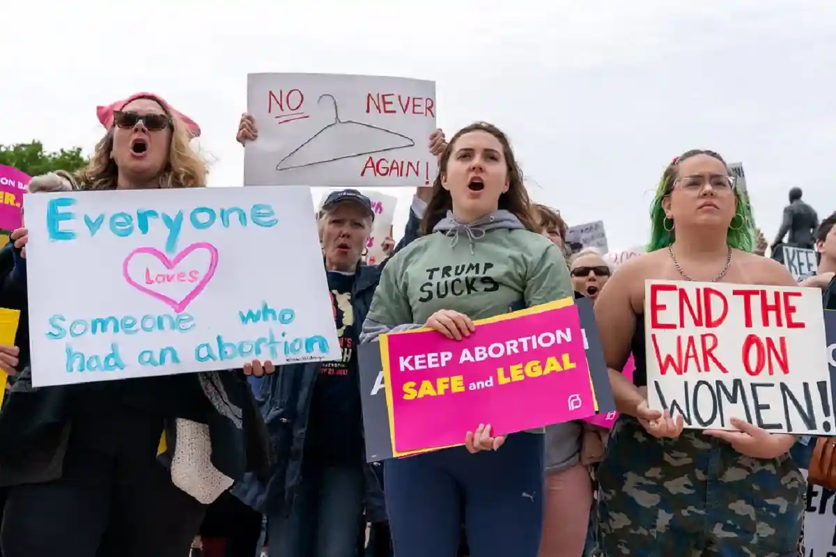 Индиана запретила «почти все» аборты