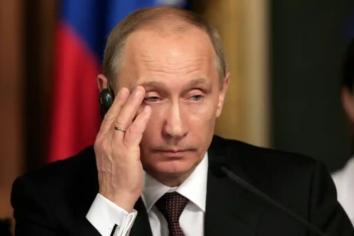 Бывший лидер НАТО высказался о войне в Украине и Путине. Фото: Harold Escalona / Shatterstock.com