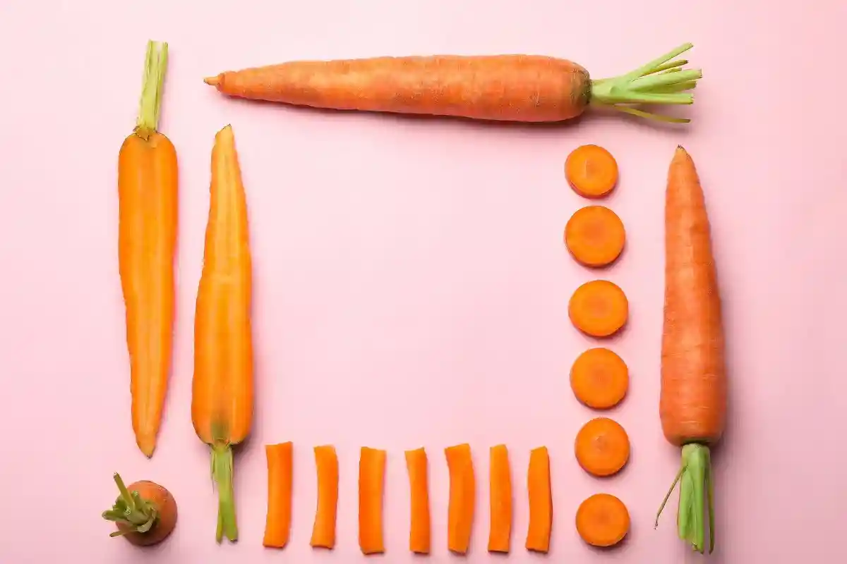 Морковь один из самых полезных овощей для детей. Фото: New Africa / shutterstock.com