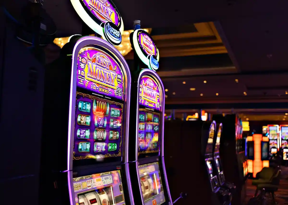 Азартные игры — важнейшая составляющая экономики США. Фото: Steve Sawusch / unsplash.com 