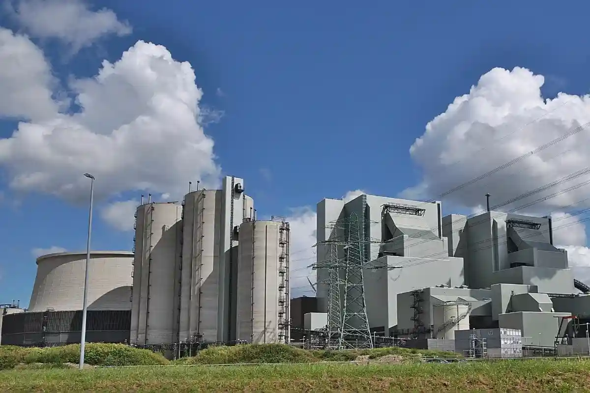 Электростанцию Moorburg больше нельзя эксплуатировать, она была полностью закрыта в 2021 году. Фото: Beocheck / wikipedia.org