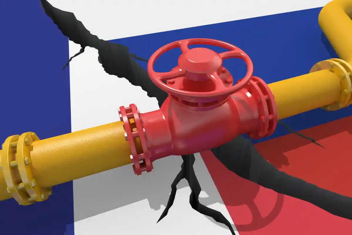 «Газпром» остановил поставки газа во Францию. Фото: YAKOBCHUK V / Shutterstock.com
