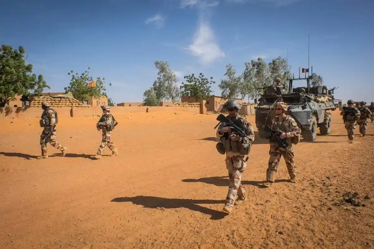 Франция вывела солдат из Мали: армия нахоилась в африканской стране более 9 лет. Фото: Fred Marie / Shutterstock.com