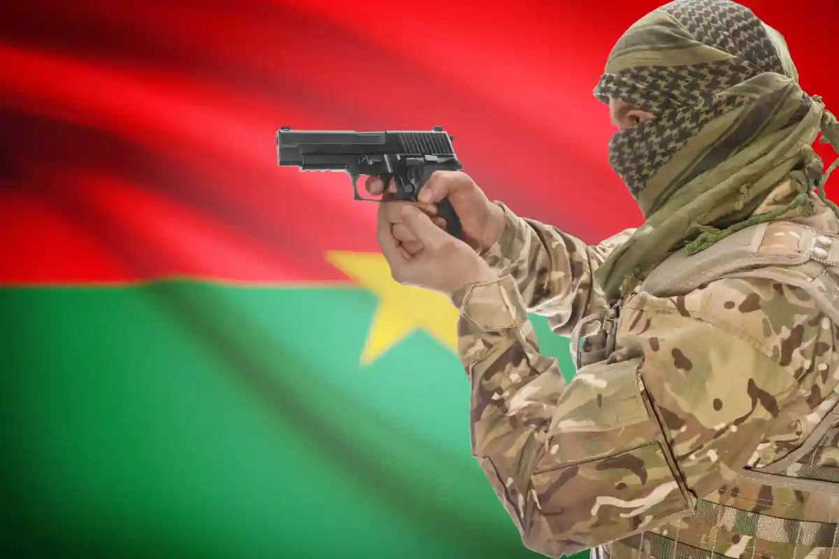 В Буркина-Фасо боевики напали на золотодобытчиков: 6 убитых. Фото: Niyazz / Shutterstock.com