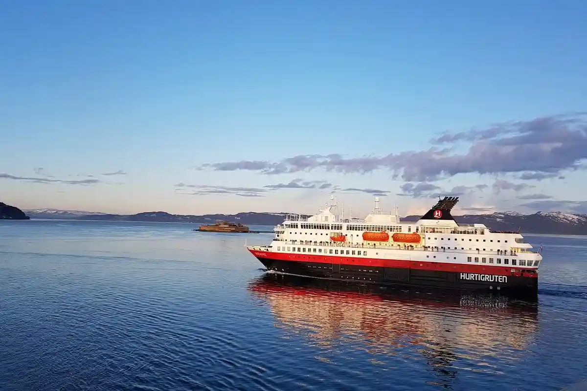 Круизные лайнеры: Hurtigruten — самая экологически чистая судоходная компания в мире. Фото: Katja Fuhlert / Pixabay.com