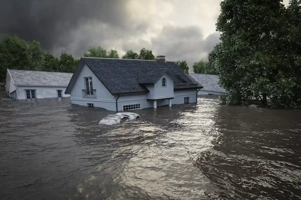 Последствия наводнений. Фото: 2M media / shutterstock.com 