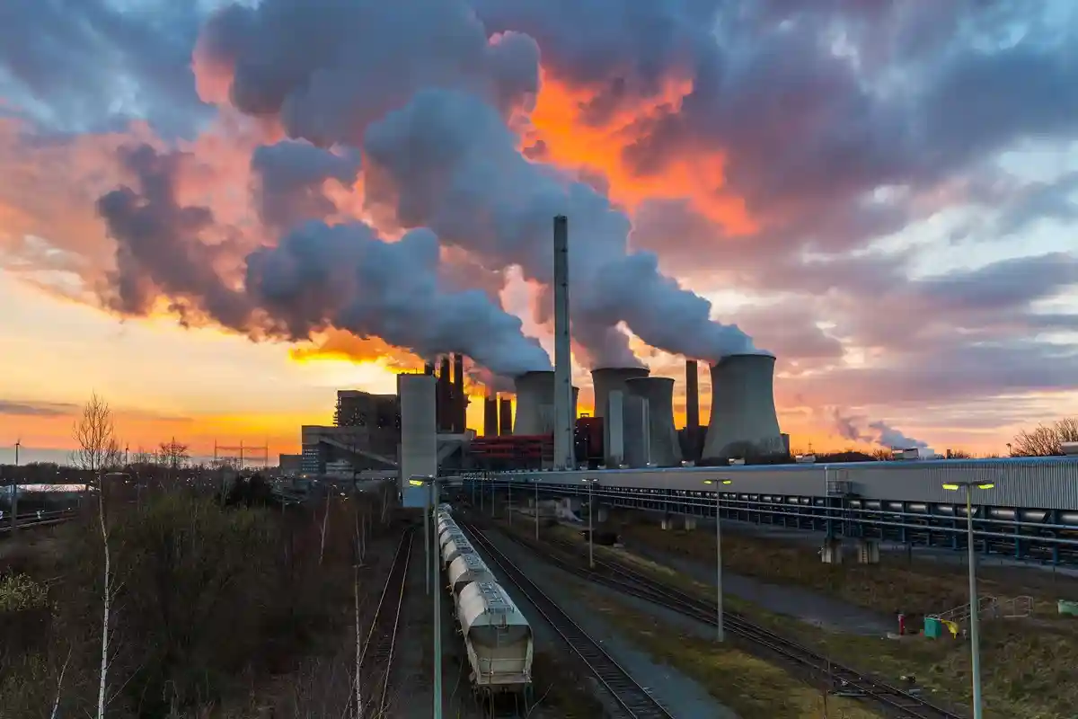 Рейн обмелел: Германия возвращается к угольной энергетике. Фото: r.classen / Shutterstock.com