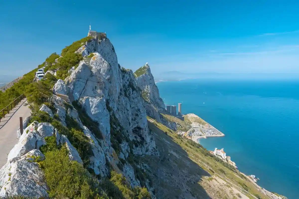 Гибралтар получил статус города