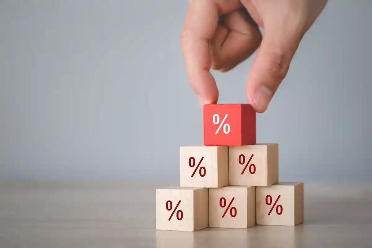 Ставка по ипотеке в Великобритании: повышение процентов. Фото: A_stockphoto / shutterstock.com