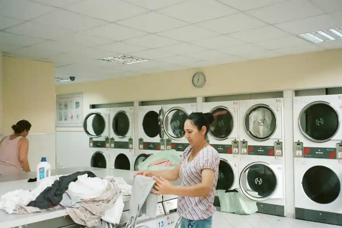 В домах Германии запрещают стиральные машины, жители довольствуются прачечной. Фото: Darya Sannikova / pexels.com