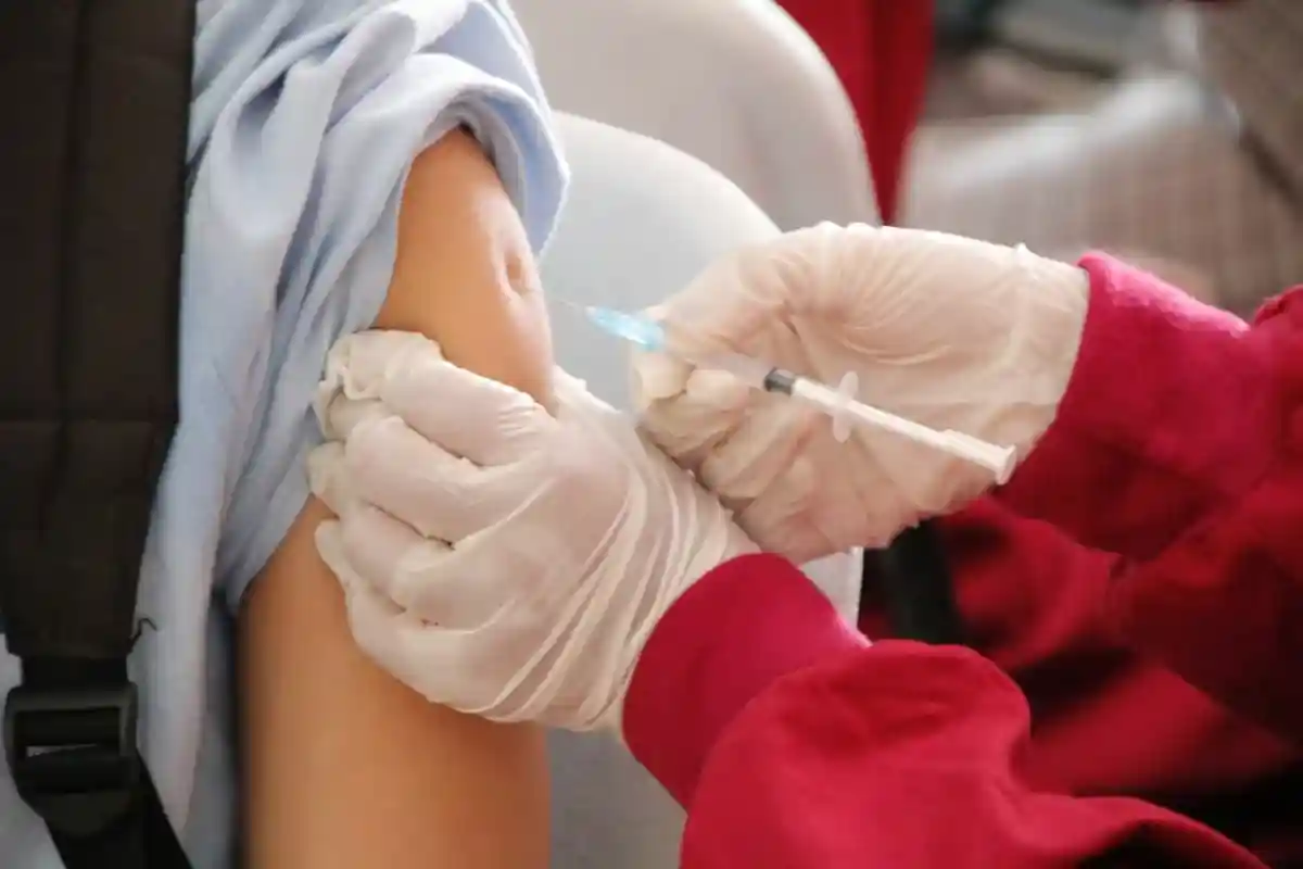 Вакцинация в Эссене в 2022 году. Фото: Ed Us / Unsplash.com