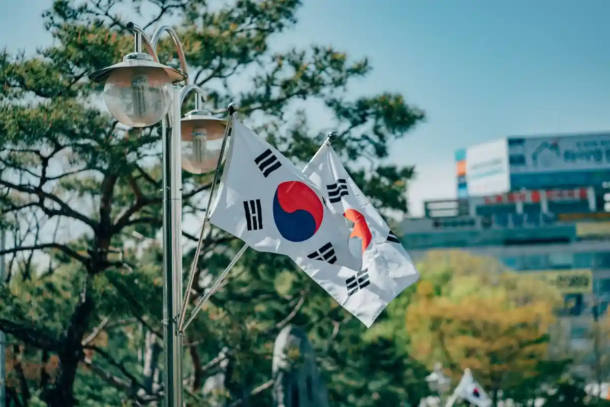 Южная Корея смягчает ковидные ограничения на въезд. Фото: Daniel Bernard/Unsplash.com