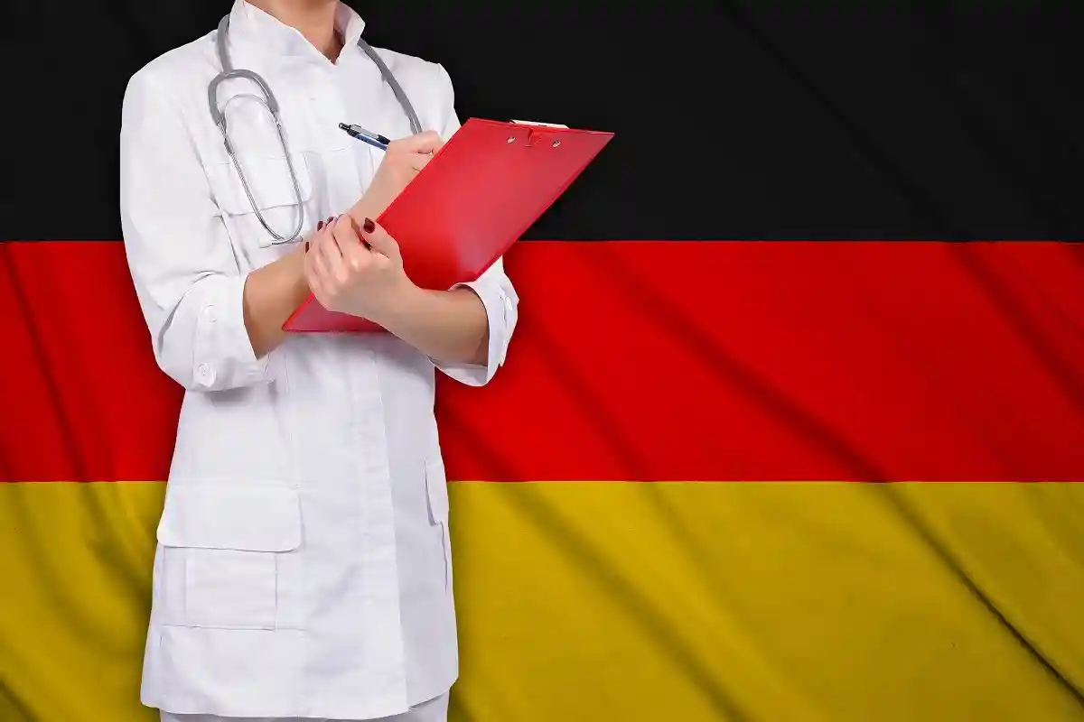 Если вы из страны, не входящей в ЕС, ваш диплом должен быть признан в Германии, прежде чем вы сможете начать работать. Фото: vetkit / shutterstock.com