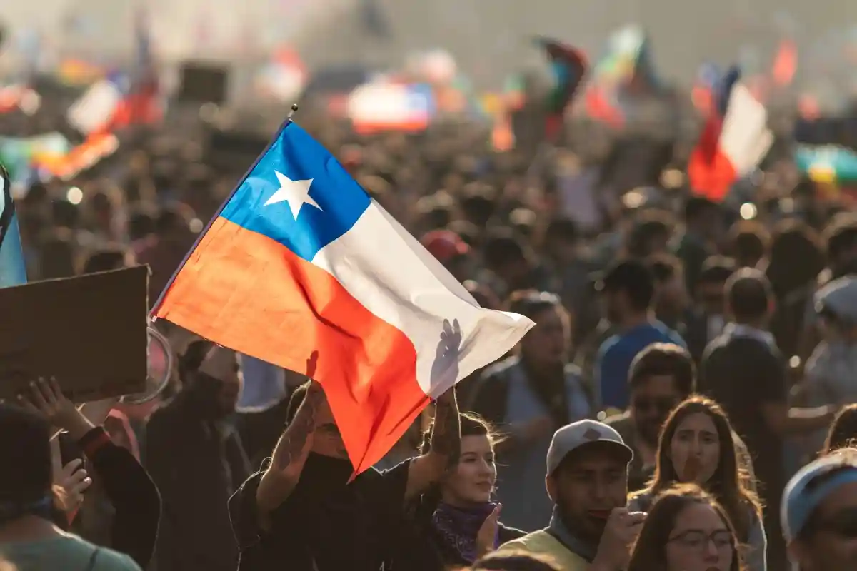 В Чили началось голосование по прогрессивной конституции. Фото: abriendomundo / Shutterstock.com