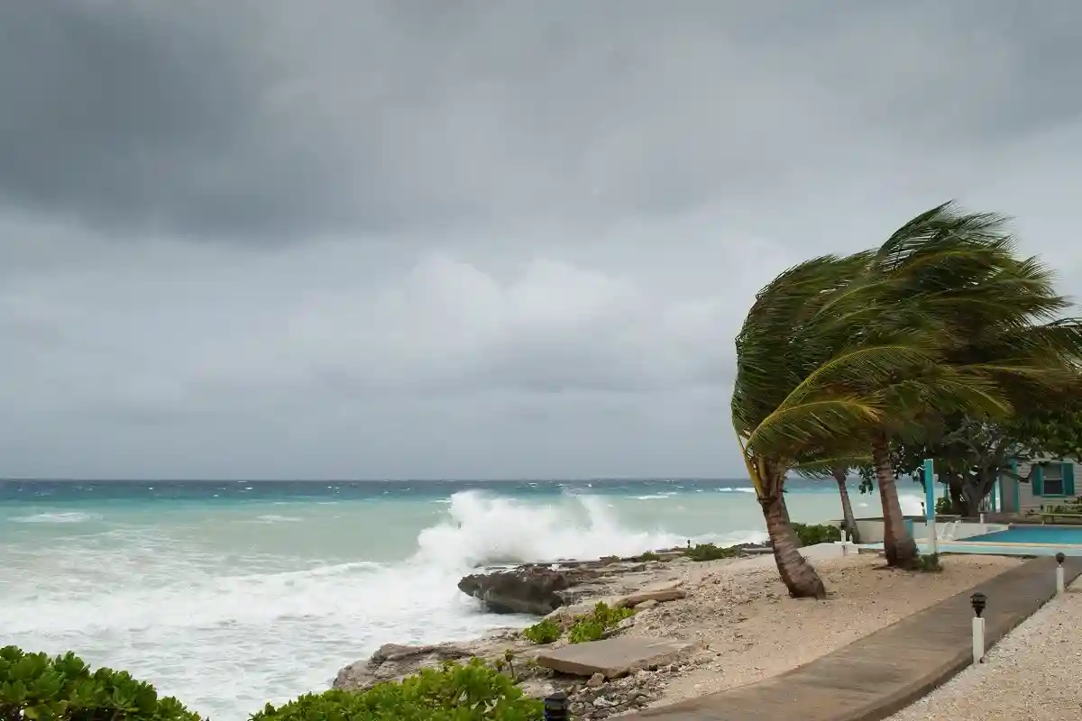 Ураган «Фиона» ударит по островам Теркс и Кайкос