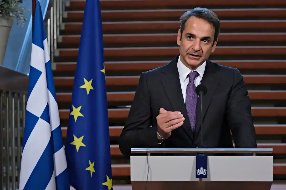 Премьер Греции обещает увеличить прожиточный минимум