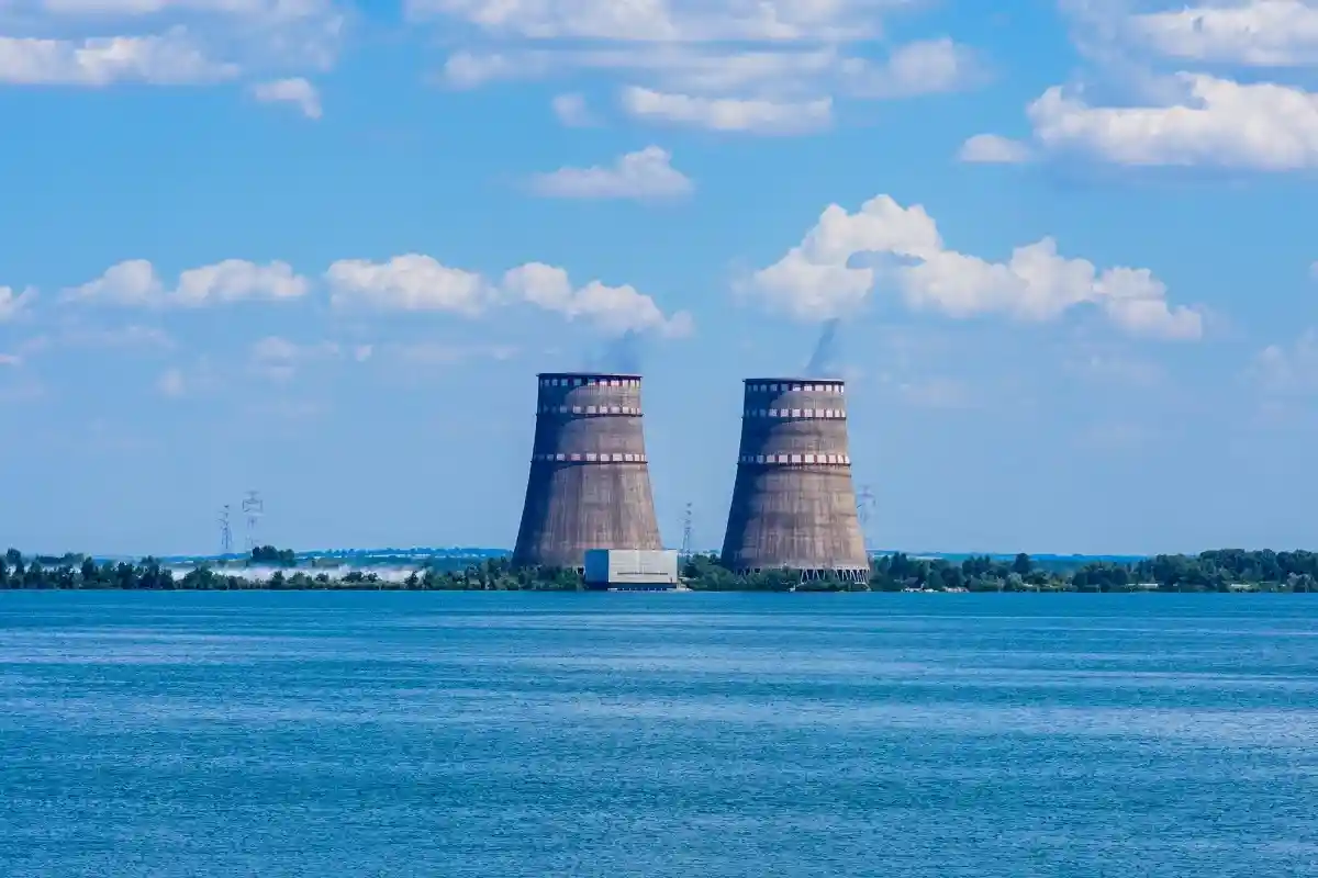 Запорожская АЭС лишилась линии электропередач