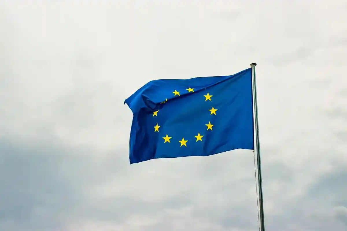 Послы стран ЕС собираются обсудить окончательное решение по новым санкциям против РФ завтра. Фото: Dusan Cvetanovic/Pexels.com