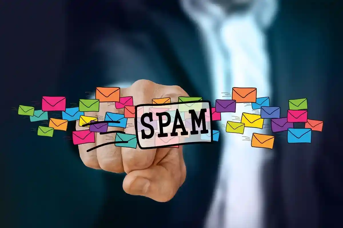 Бороться с назойливой рекламой по электронной почте можно с помощью спам фильтра. Фото: geralt / pixabay.com