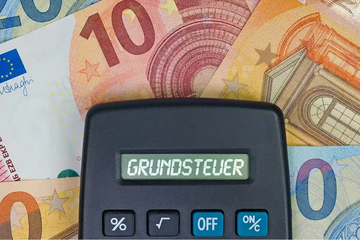 Декларация по Grundsteuer: жесткие санкции за просрочку. Фото: M. Schuppich / Shatterstock.com