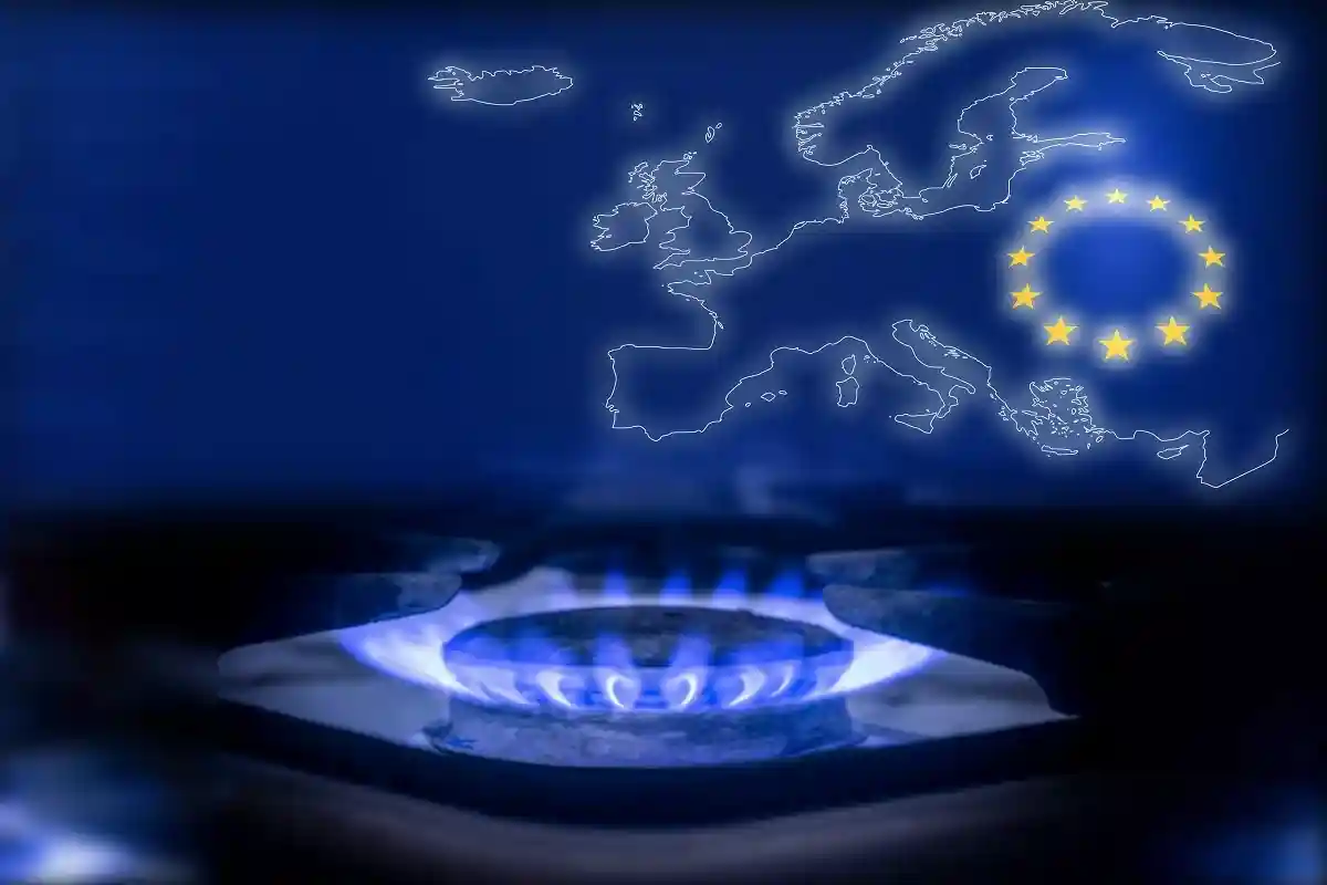 Еврокомиссия не будет вводить потолок цен на газ из РФ. Фото: Roman Barkov / Shutterstock.com