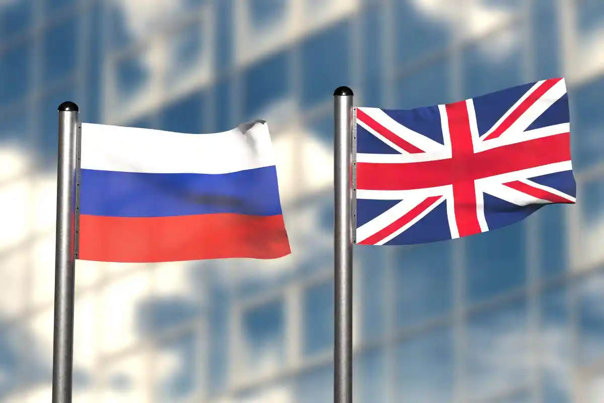 Россия ждет ухудшений отношений с Великобританией при новом премьере. Фото: kleZ6 / Shutterstock.com