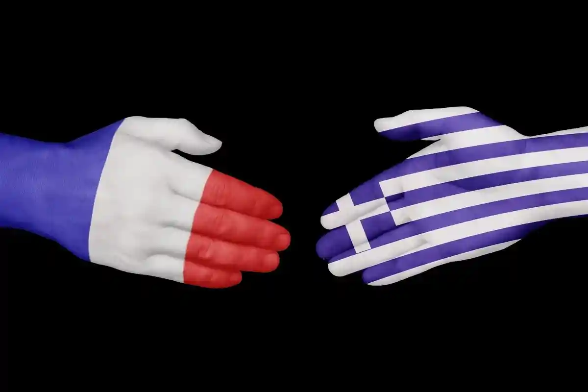 Франция поддержит Грецию в связи с провокациями Турции в Эгейском море
