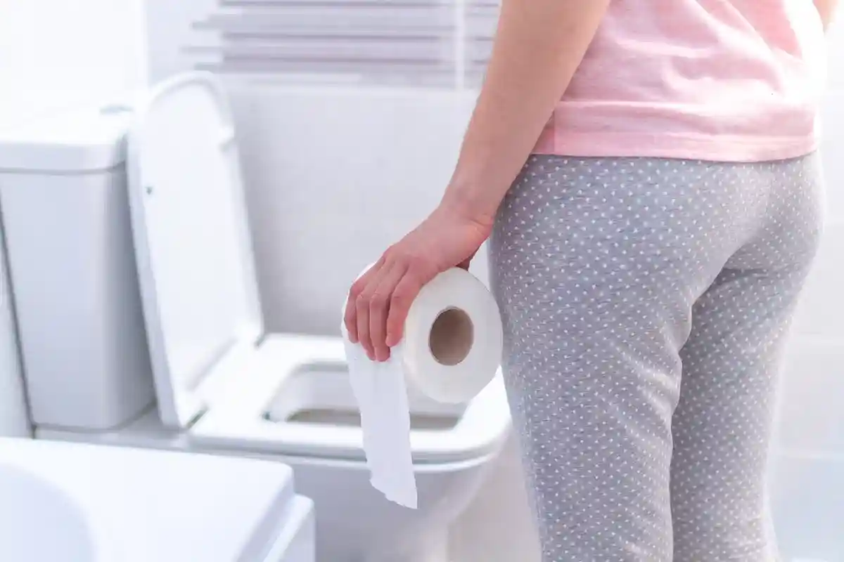 Как избавиться от неприятных запахов в туалете