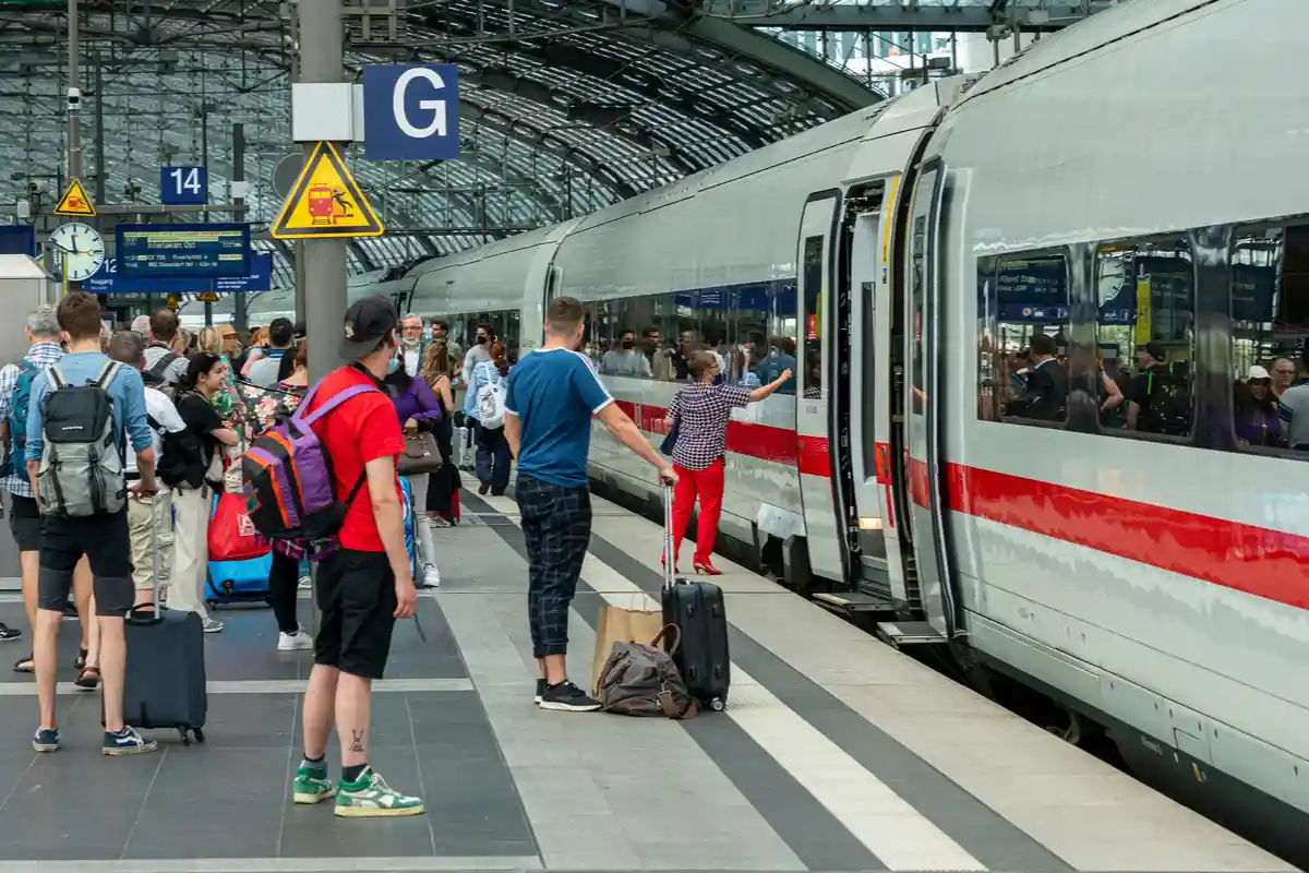 5 фактов о том, как билет за 9 евро изменил Германию. Фото: Werner Spremberg / Shutterstock.
