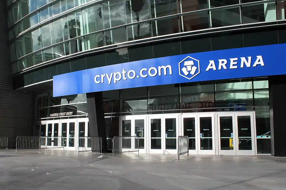 Компания Crypto.com наиболее известна спортивным комплексом в Лос-Анджелесе. Фото: Pamela Brick / shutterstock.com