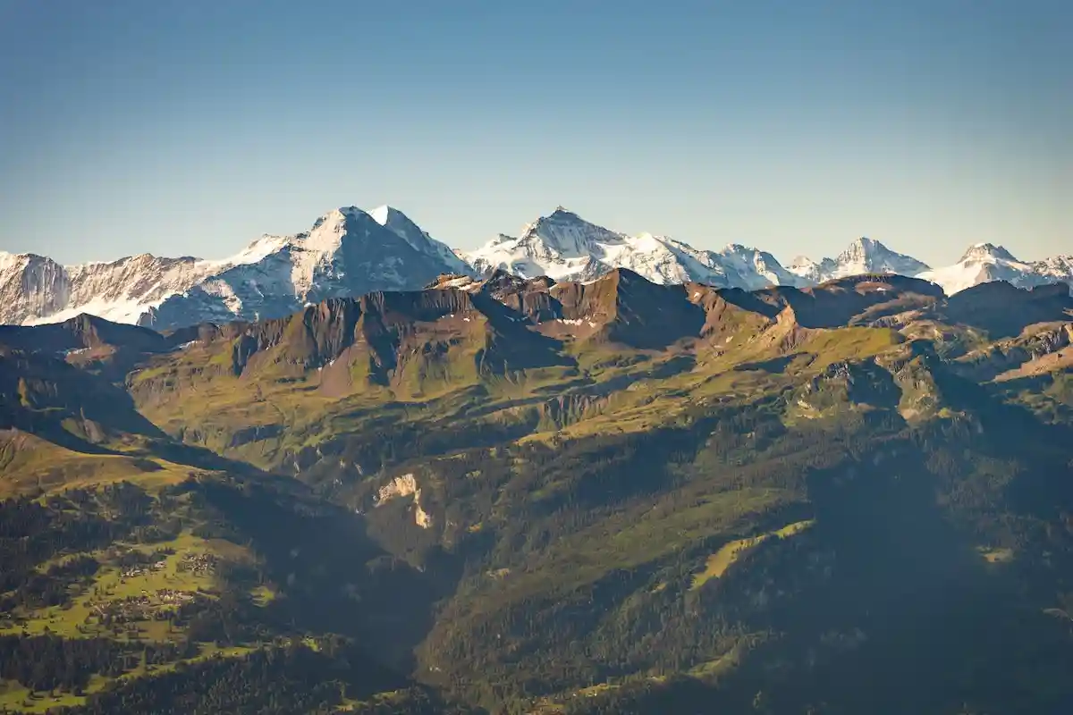 Ледники в Швейцарии и Австрии экстремально растаяли этим летом