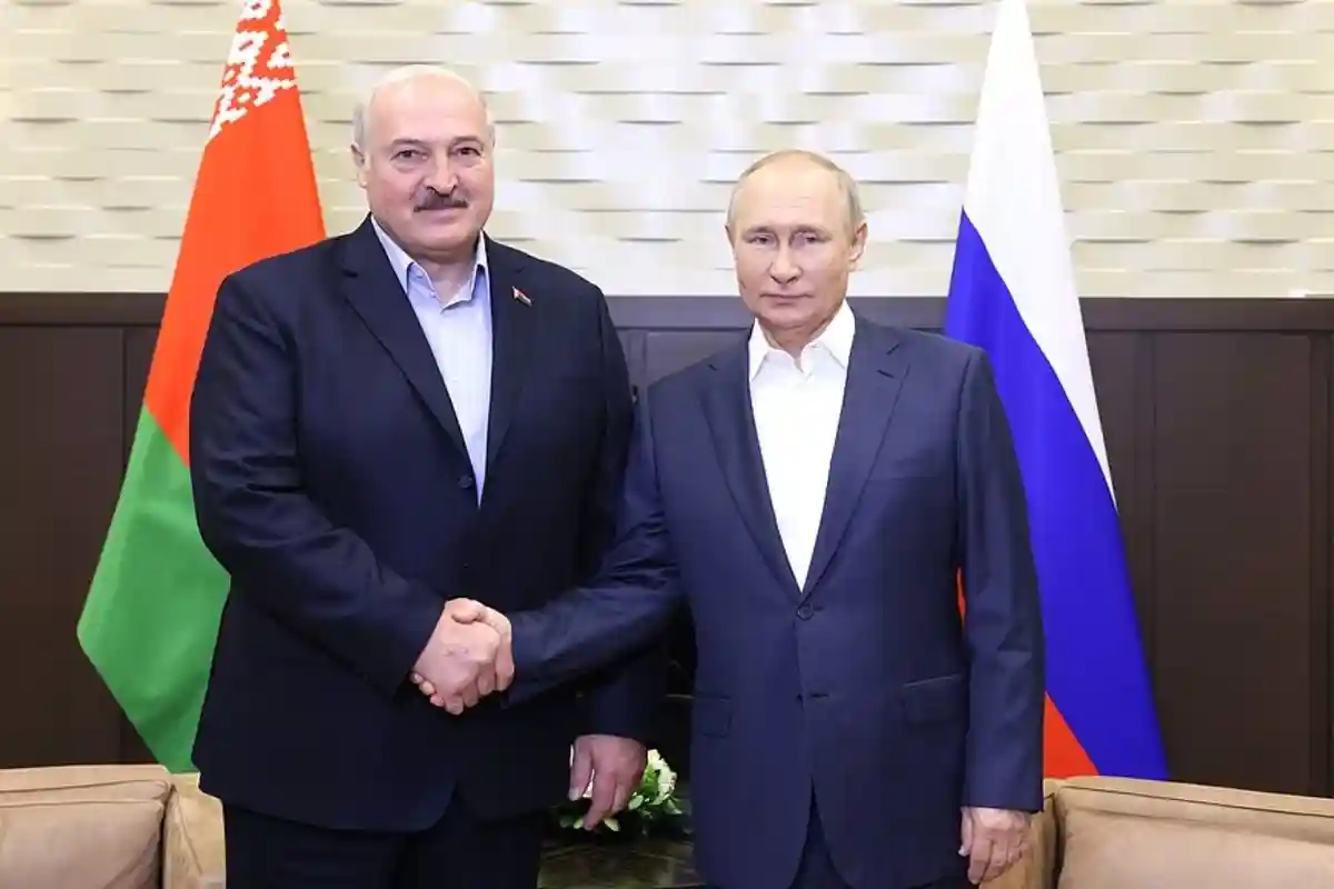 «Пусть бегут»‎: Лукашенко — о россиянах, покидающих страну из-за мобилизации