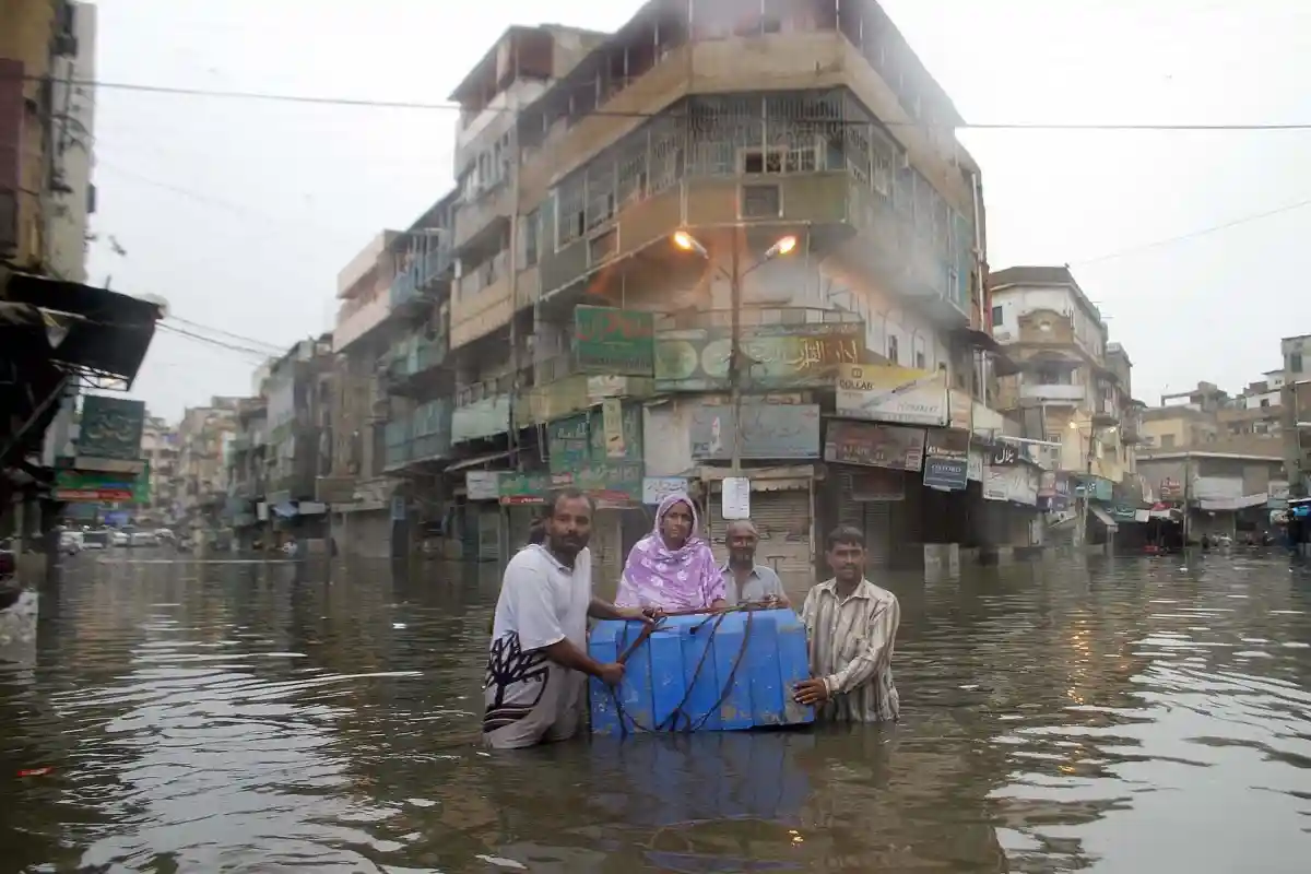 В Пакистане 9 человек умерли от вызванных наводнением болезней. Фото: Asianet-Pakistan / Shutterstock.com