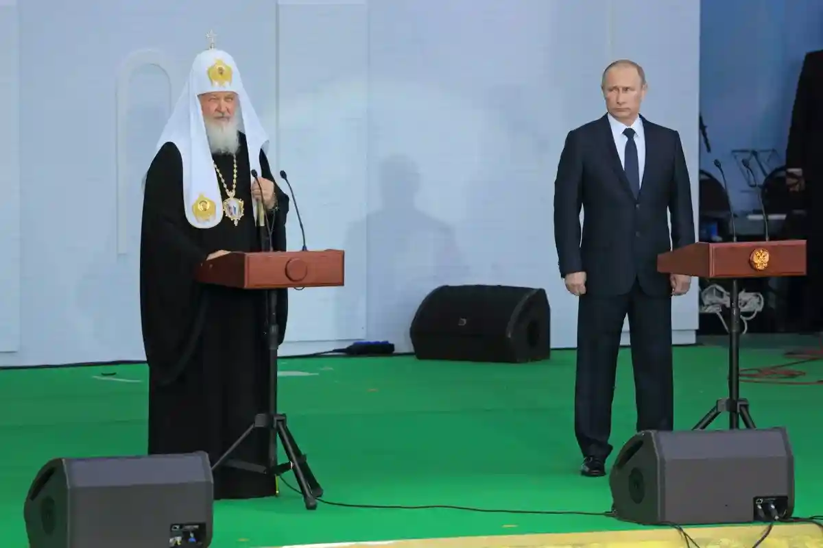 В 2012 году патриарх открыто поддержал Владимира Путина во время его выдвижения на третий президентский срок. Фото: ID1974 / shutterstock.com