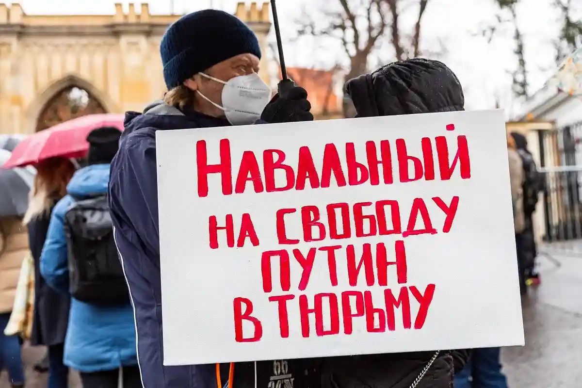 Протест за свободу Навальному в Праге, январь 2021 года. Фото: Mila Larson / Shutterstock.com