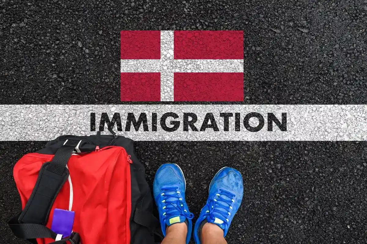 Дания усложняет прием беженцев. Фото: GagoDesign / Shutterstock.com