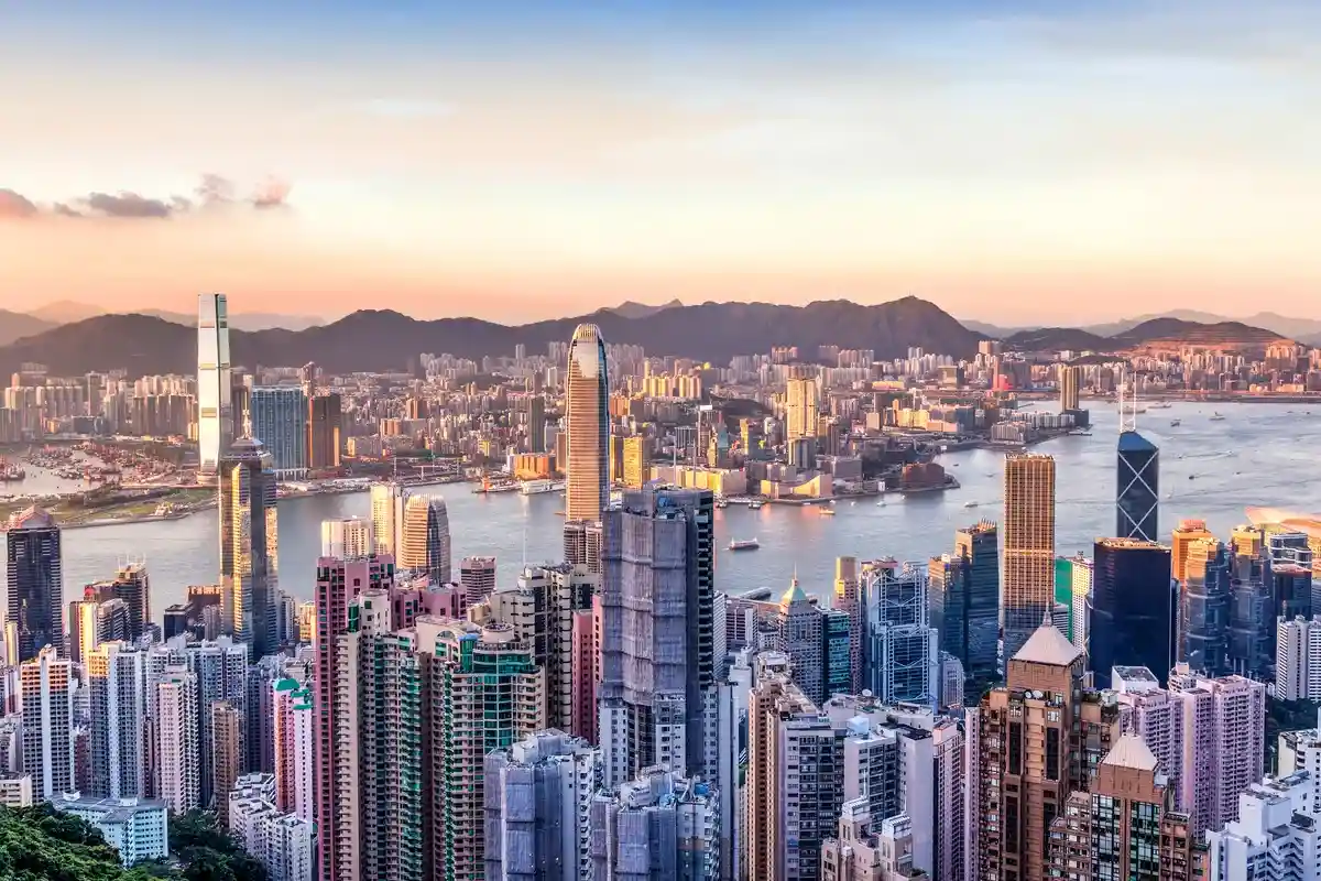 Рейтинг мировых финансовых центров: Сингапур обгоняет Китай. Фото: Ronnie Chua / Shutterstock