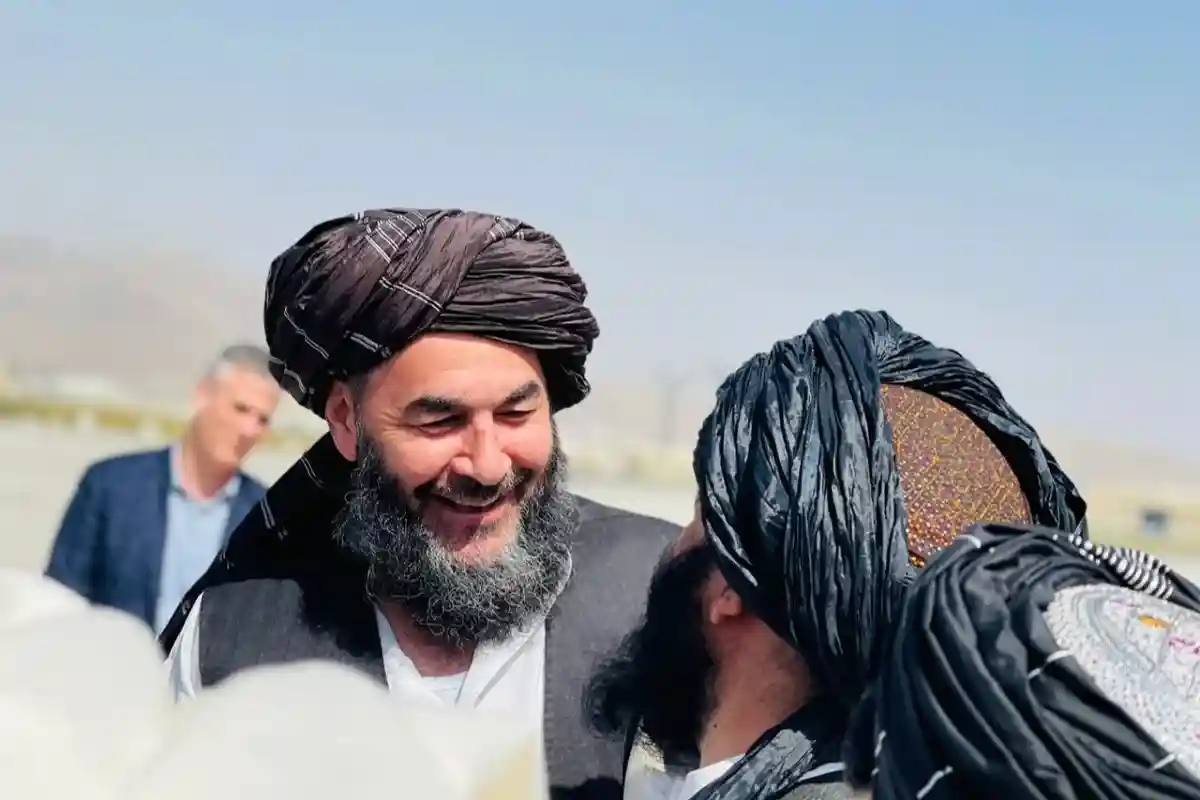 Башир Нурзай прибыл в Кабул. Талибы тепло встретили его в Кабуле. Фото: Ahmad Shah Katawazai / Twitter