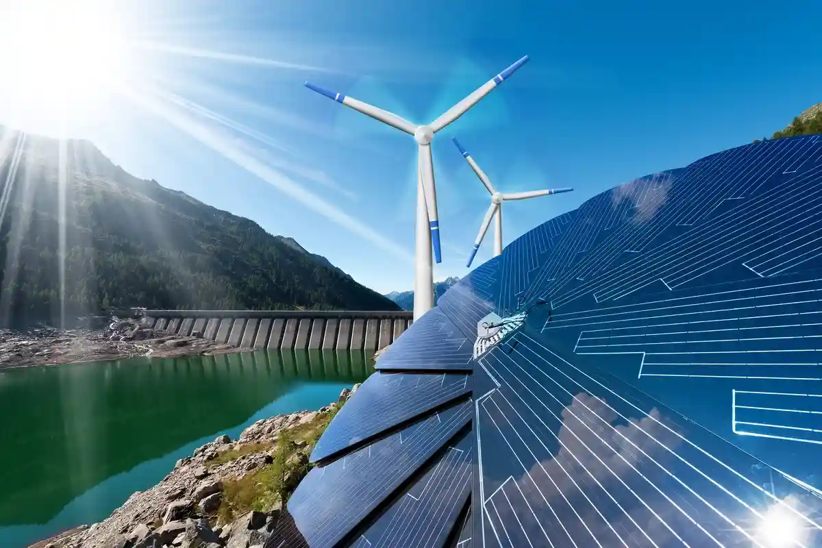 Структура производства электроэнергии в ФРГ: возобновляемая энергия на высоте. Фото: Alberto Masnovo / Shutterstock