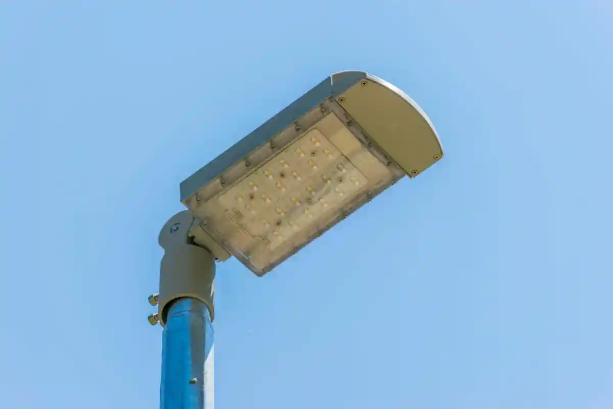 Светодиоды в уличных фонарях: эффективно, но вредно для здоровья