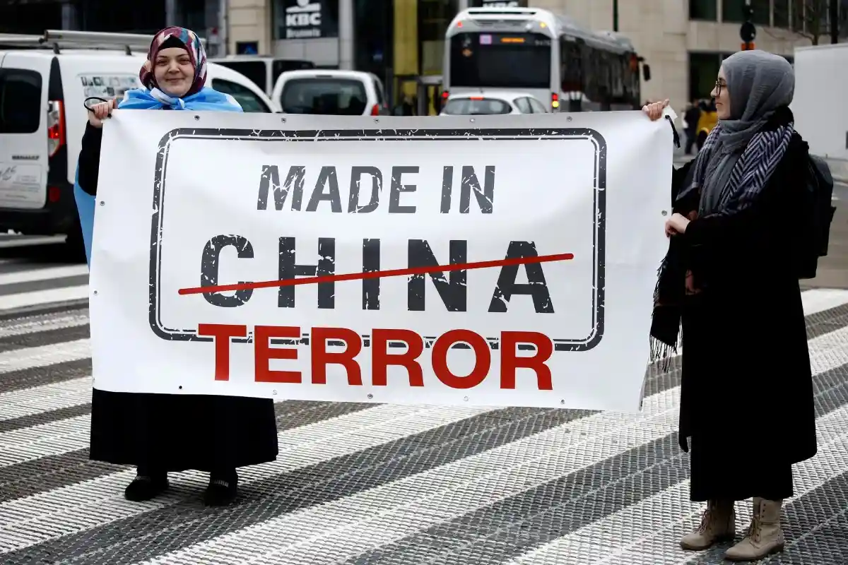 ООН: Потенциальные "преступления против человечности" в Синьцзяне. Фото: Alexandros Michailidis / Shutterstock.com