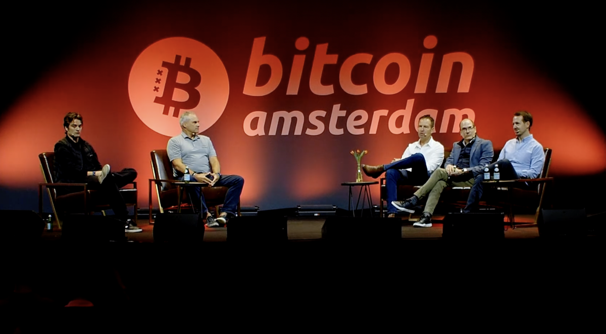 Bitcoin Amsterdam: гобалная эономика боле не мотт сравтть с ртщим