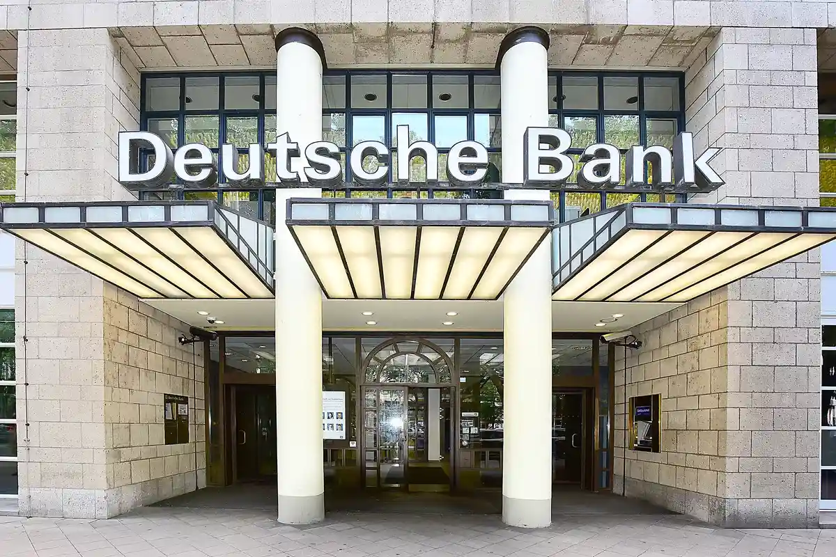 Deutsche Bank сократит инвестиции