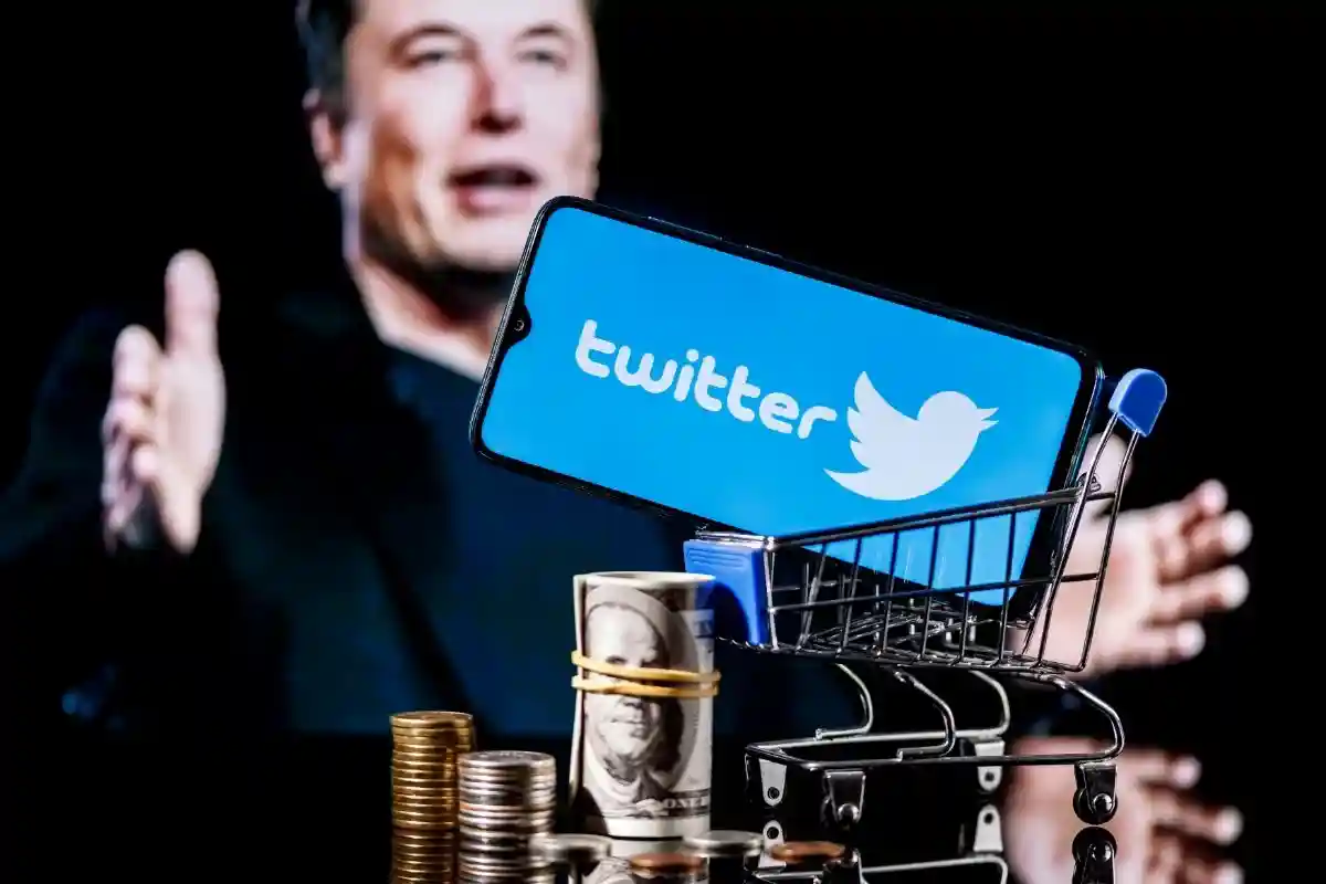 Илон Маск хочет контролировать Твиттер