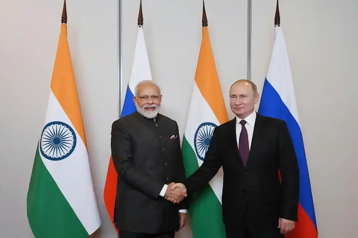 Индия осуждает Россию только на словах – CNN. Фото: YashSD / shutterstock.com