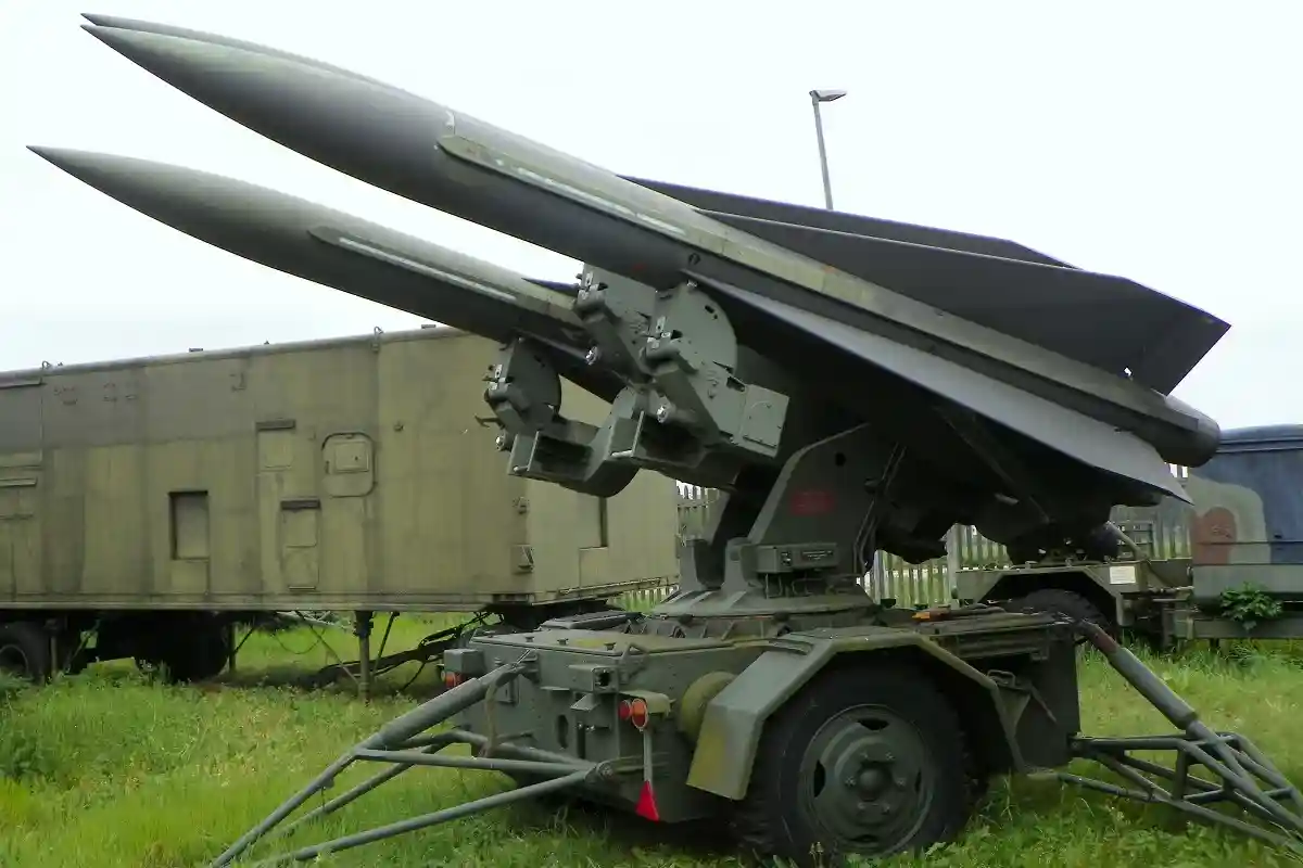 Испания передает Украине зенитно-ракетные комплексы. Фото: Liub Shtein / shutterstock.com