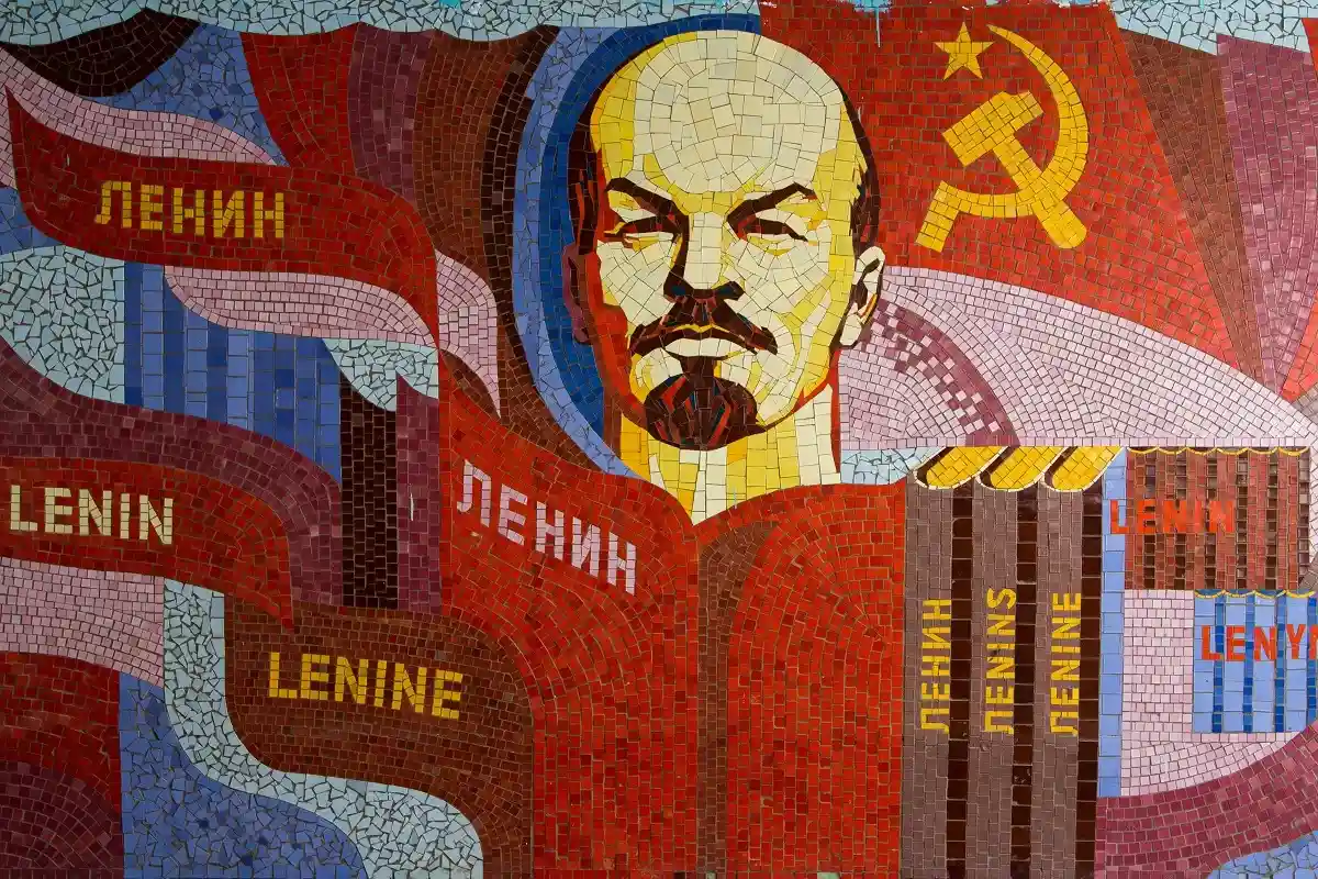 Избавились от Ленина. Фото: Soviet Artefacts / unsplash.com