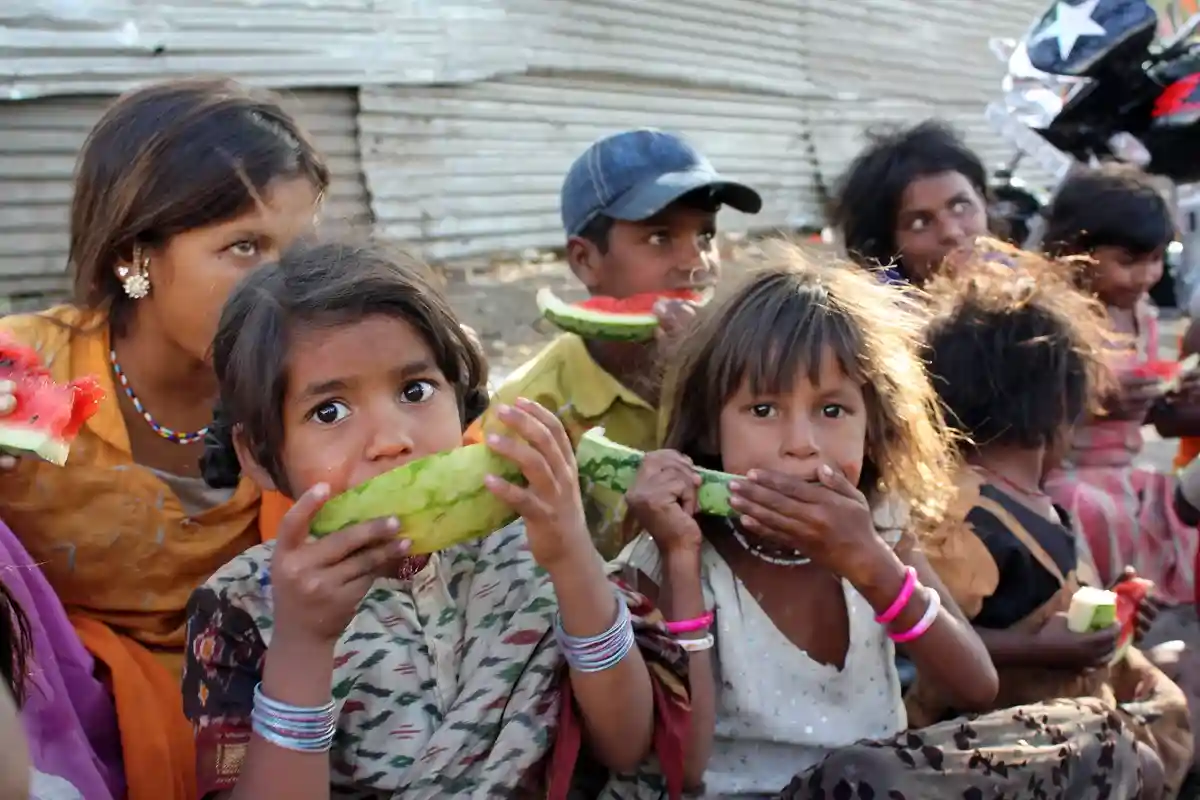 Согласно исследованиям ООН, количество бедных в Индии сократилось вдвое. Фото: TheFinalMiracle / shutterstock.com