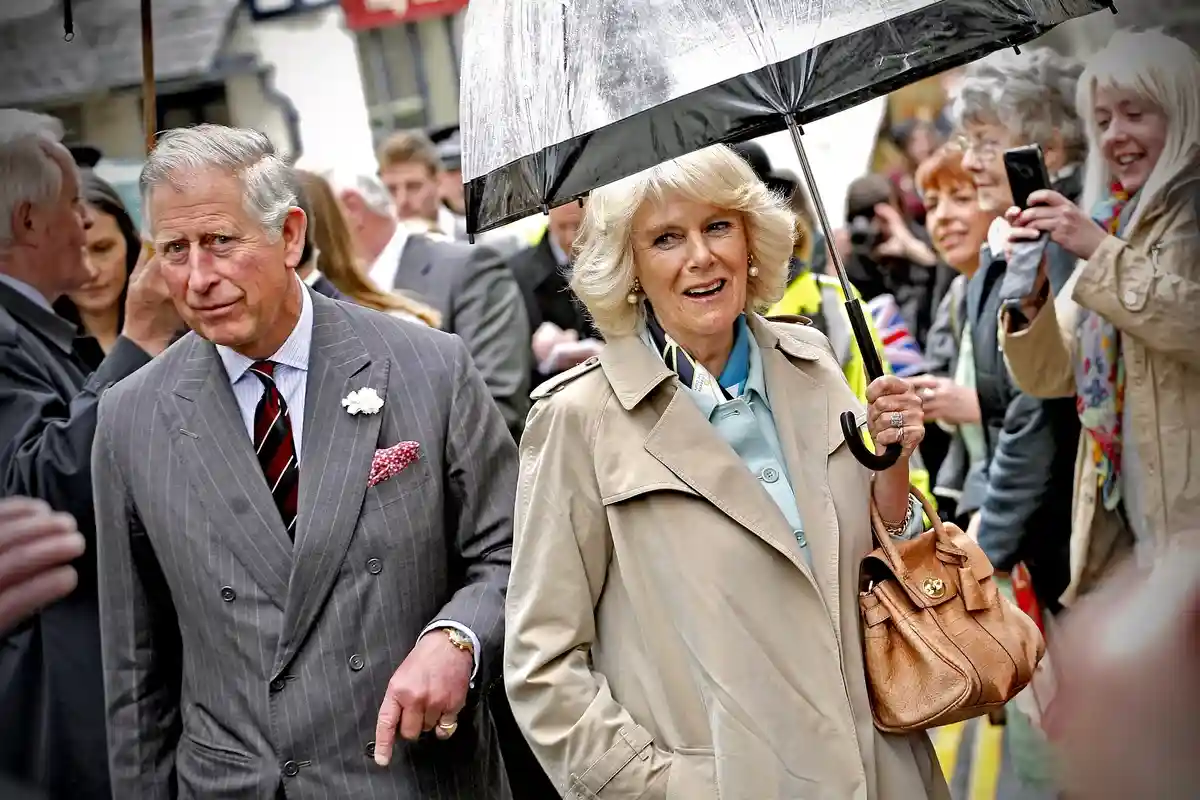 Королева Камилла потеряет часть своего титула. Фото: Peter Rhys Williams / shutterstock.com