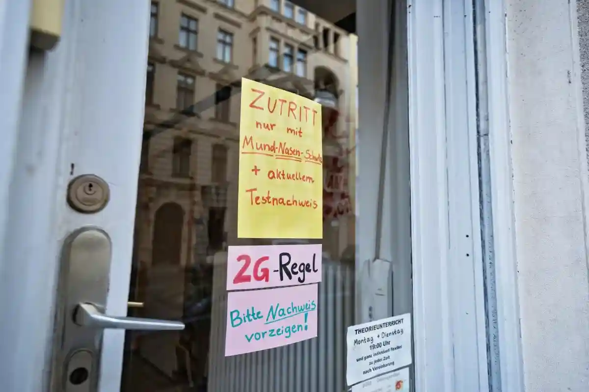 Лаутербах против бесплатного тестирования граждан. Фото:  Aleksejs Bocoks / aussiedlerbote.de.
